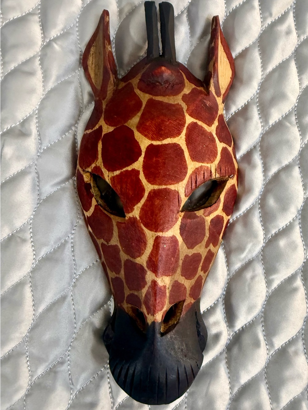 Handcrafted Giraffe Wall Mask — Red & Cream Decorative Accent - Picture 2 of 6